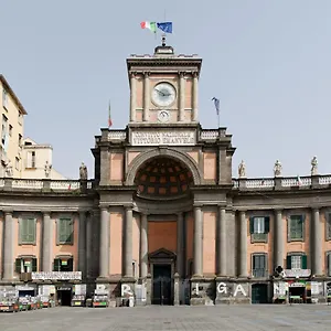 Foro Carolino S&b 2*, Napels Italië